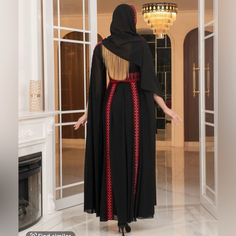 2 Piece Modern Tatreez Embroidered Elegance Thobe - Picture 7 of 13